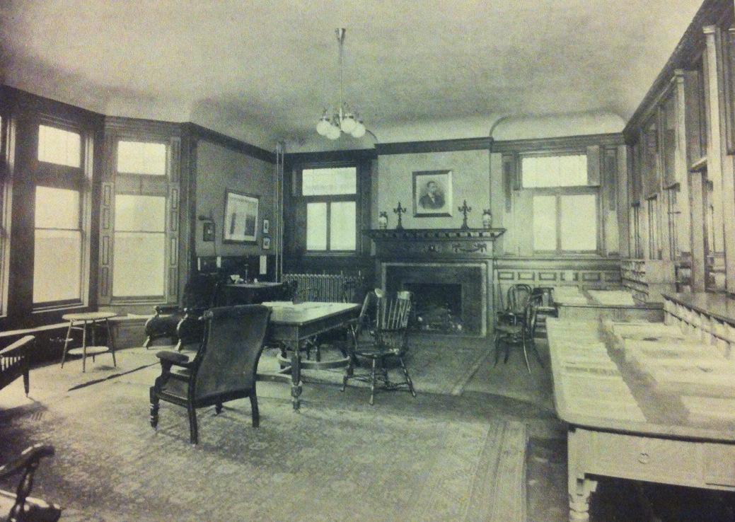 Photo of an Indoor Place Photo of an Indoor Place